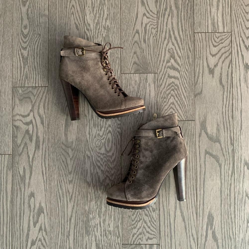 Pollini Suede Boots💜